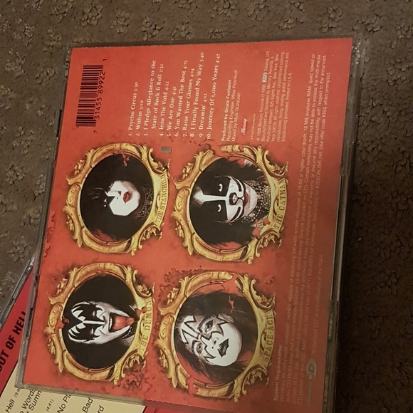 Cds - Picture 3 of 4